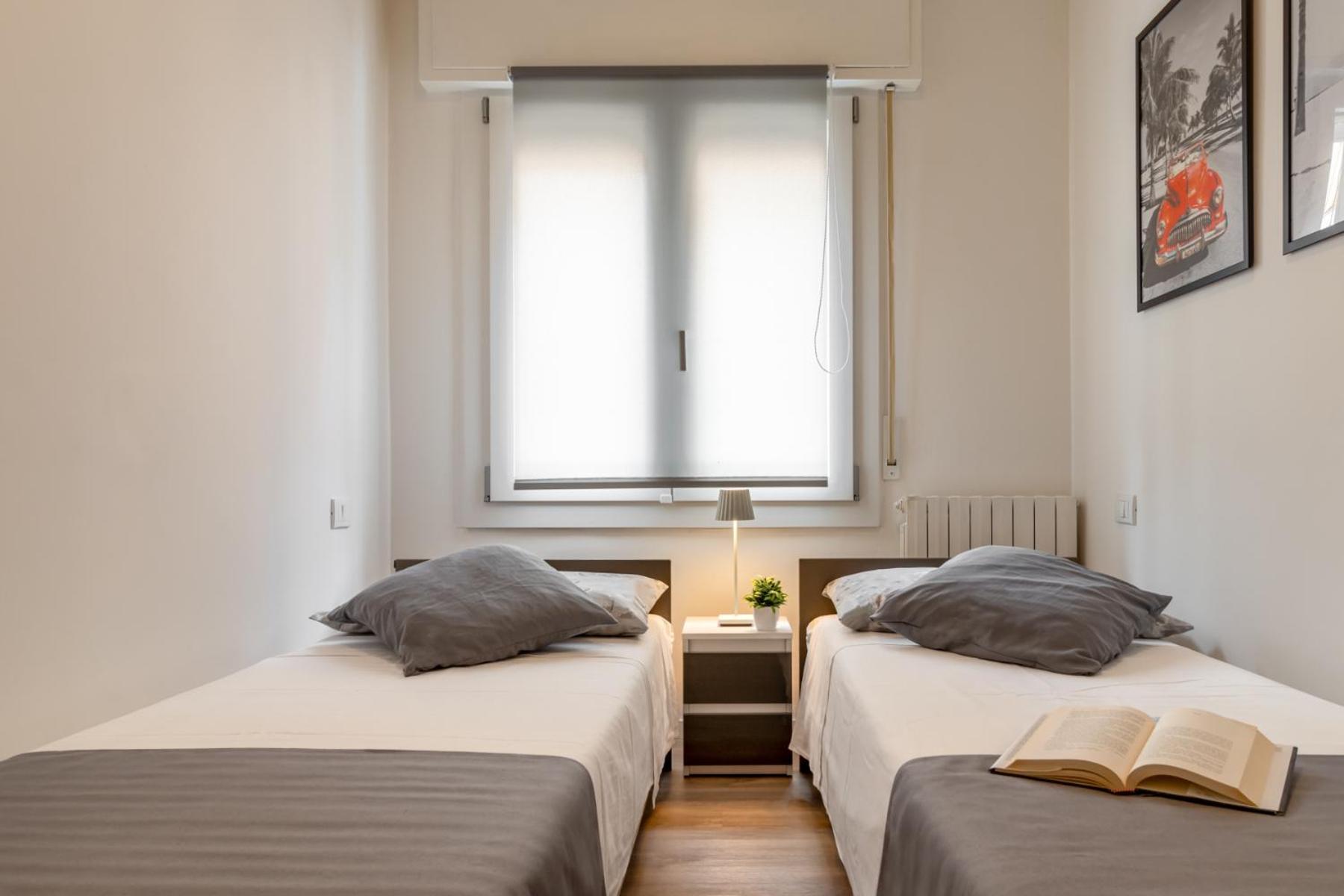 Gigi House Piazza Mazzini 300m Dal Mare Apartment
