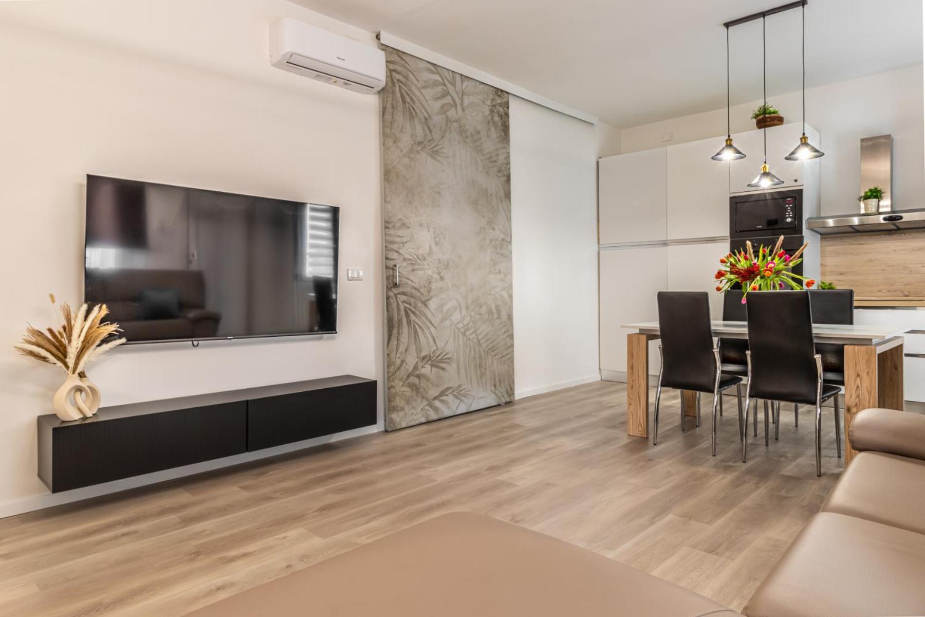 Apartment Gigi House Piazza Mazzini 300m Dal Mare *